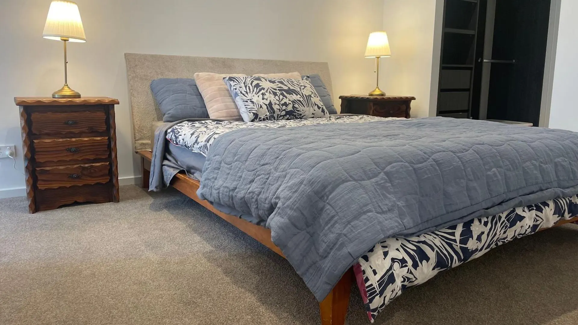Brand New 2Br2Bath Home At Manuka Inner South Kingston